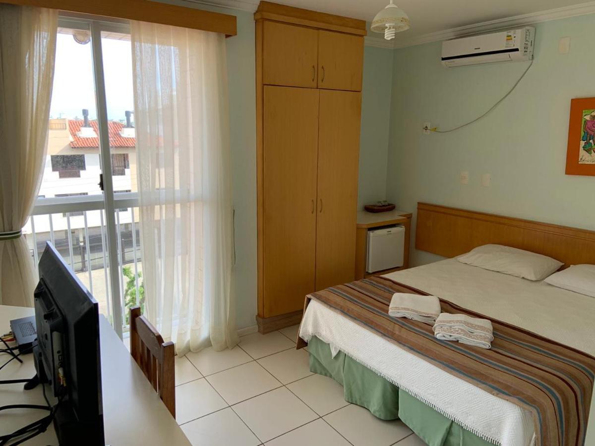 Quarto Standard com Cama de Casal ou 2 de Solteiro