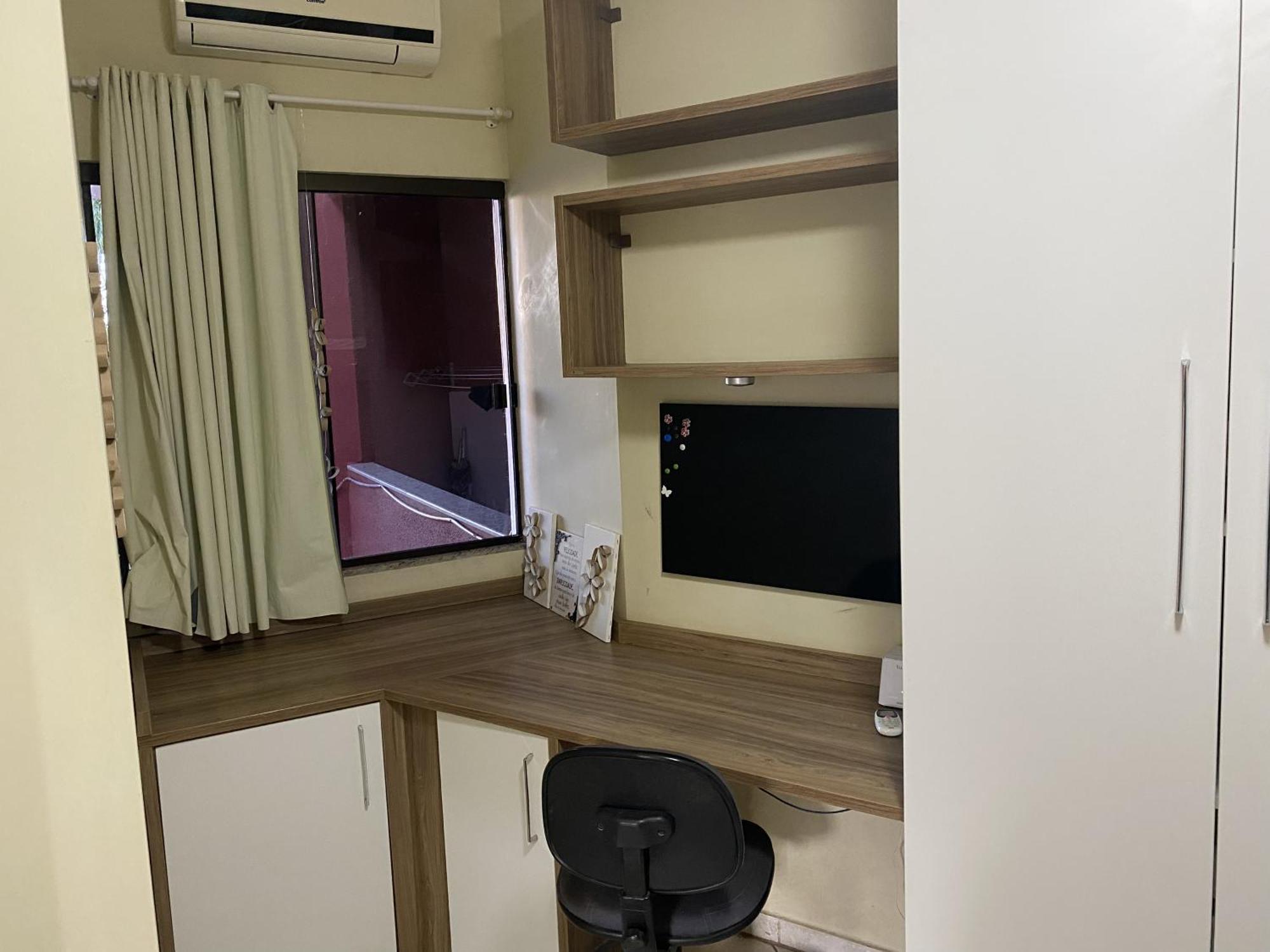 Apartamento com Vista da Piscina