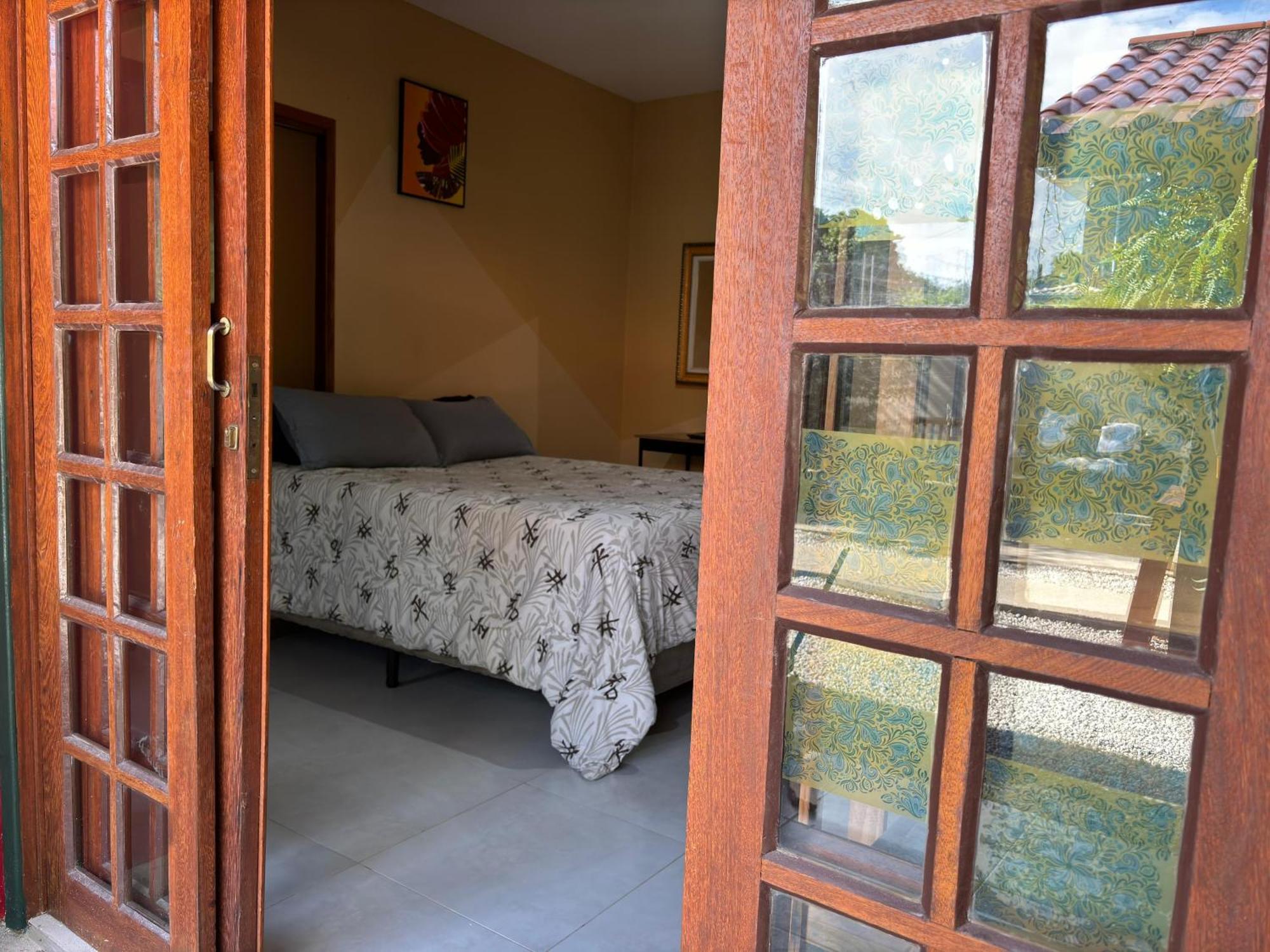 Suite com Vista do Jardim