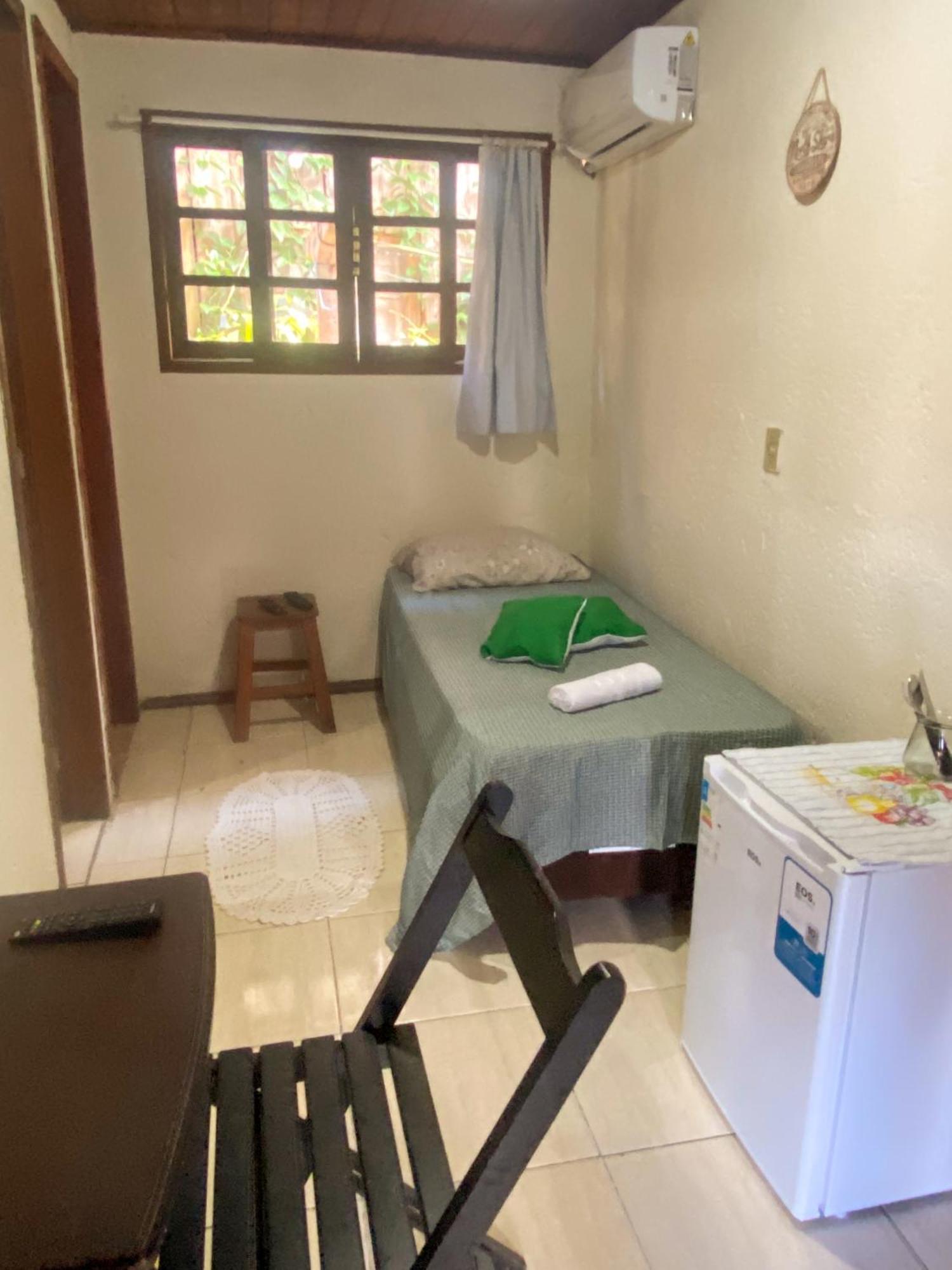 Quarto Individual Econômico