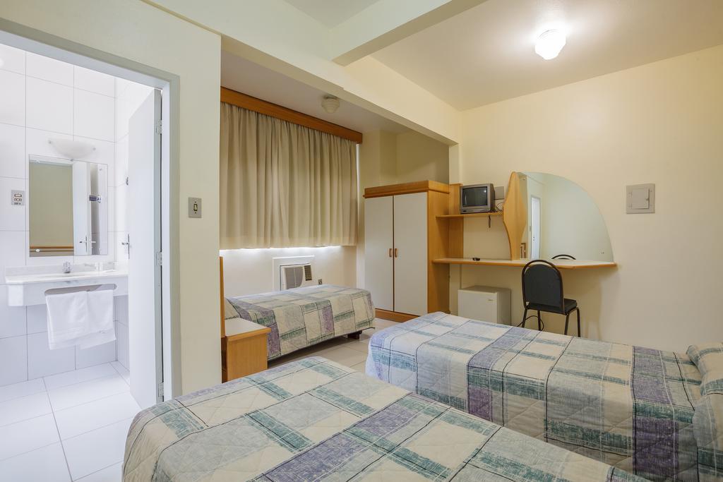 Luxury Triple Room,442708050:JPEG